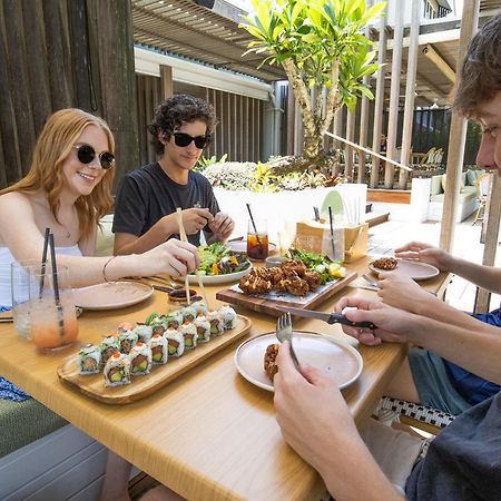 キャスタウェイズ リゾート ＆ スパ オン ミッションビーチ ミッション・ビーチ エクステリア 写真